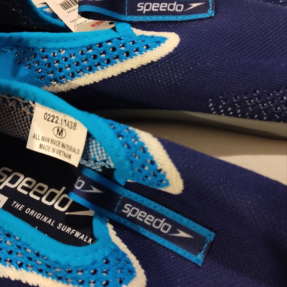 NWT!! MEN'S SPEEDO WATER SHOES (Sz Medium 9-10)